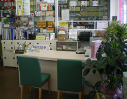 埼玉県さいたま市の漢方薬局、もも木薬局です